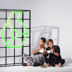 Iñaki López y Cristina Pardo comen churros en la promoción de las Campanadas 2017-2018