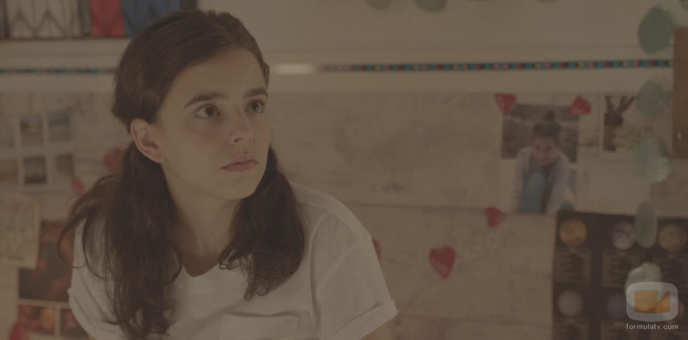 Sonia parece preocupada en el primer capítulo de 'Sabuesos'