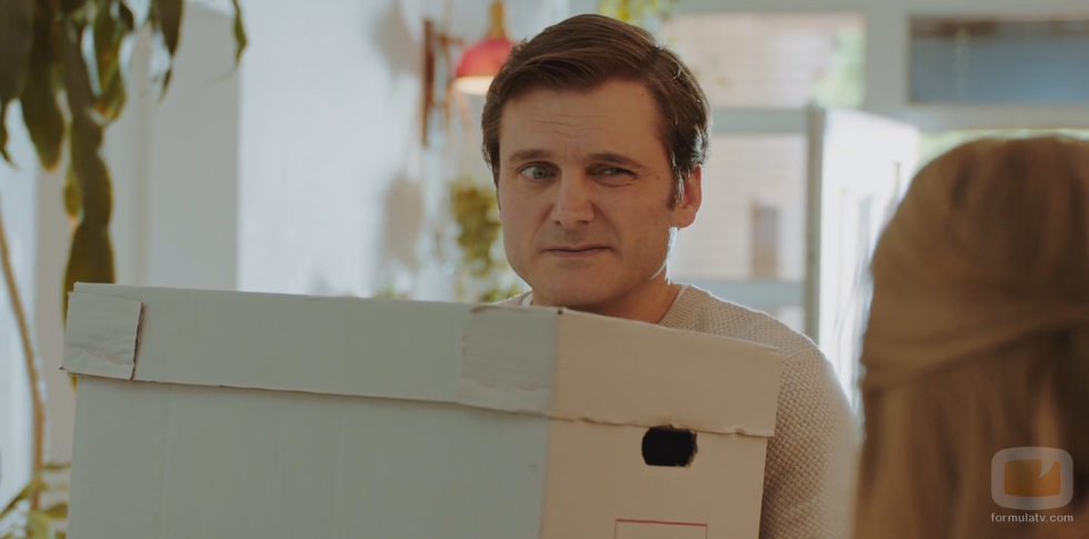 Alberto se muda en el primer capítulo de 'Sabuesos'