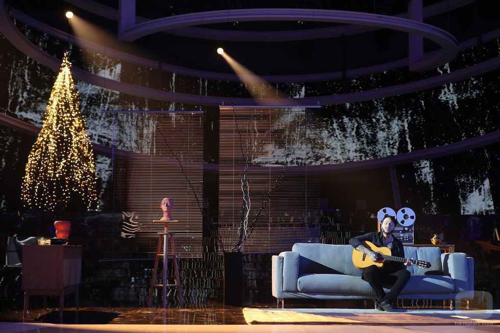 Raúl Pérez imita a James Arthur con "Say you won't let go" en la gala 11 de 'Tu cara me suena'