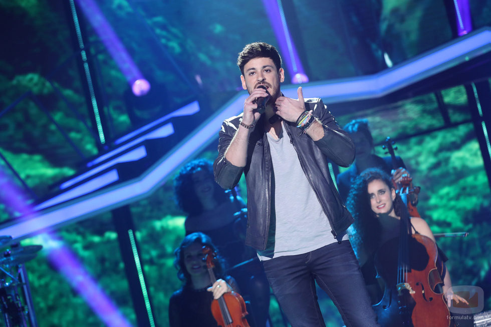 Cepeda interpreta "Vencer al amor" en la Gala 8 de 'OT 2017'