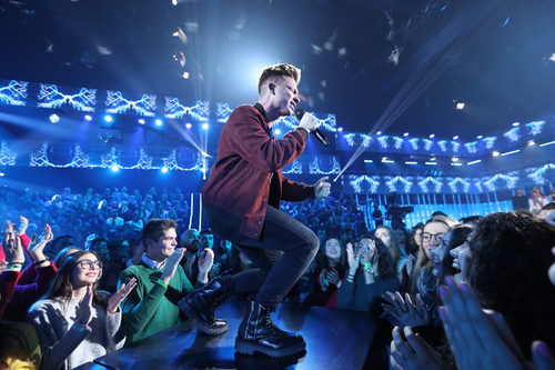 Raoul canta "Every breath you take" en la Gala 8 de 'OT 2017'