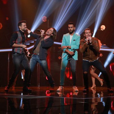Ricky, Javián, Juan Antonio y Álex Casademunt cantan "Corazón espinado" en la gala especial de Navidad de 'OT 2017'