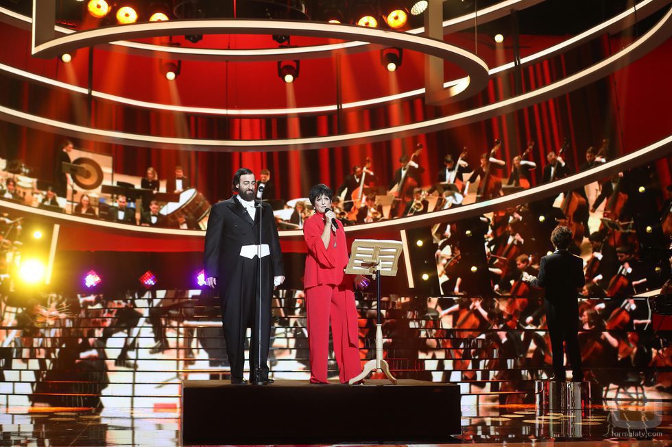 Lucía Jiménez y Edu Soto son Liza Mnielly y Pavarotti en la duodécima gala de 'Tu cara me suena'