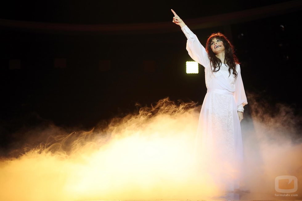 Soraya imita a Kate Bush en la duodécima gala de 'Tu cara me suena'
