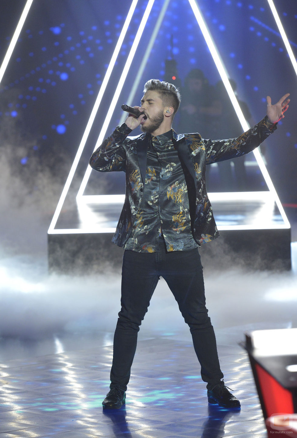 Pedro Hernández cantando en solitario en la final de 'La Voz 5'