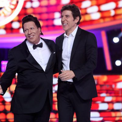 Agustín Jiménez y Manel Fuentes en el Concierto de Año Nuevo de 'Tu cara me suena'