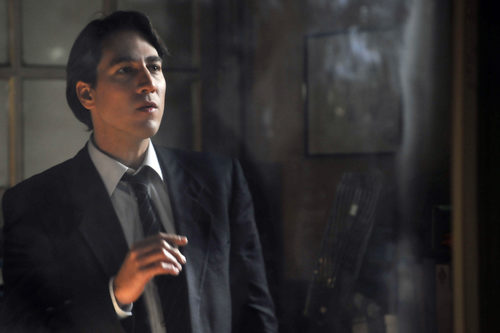 Alberto Ammann es Miguel en 'Apaches'