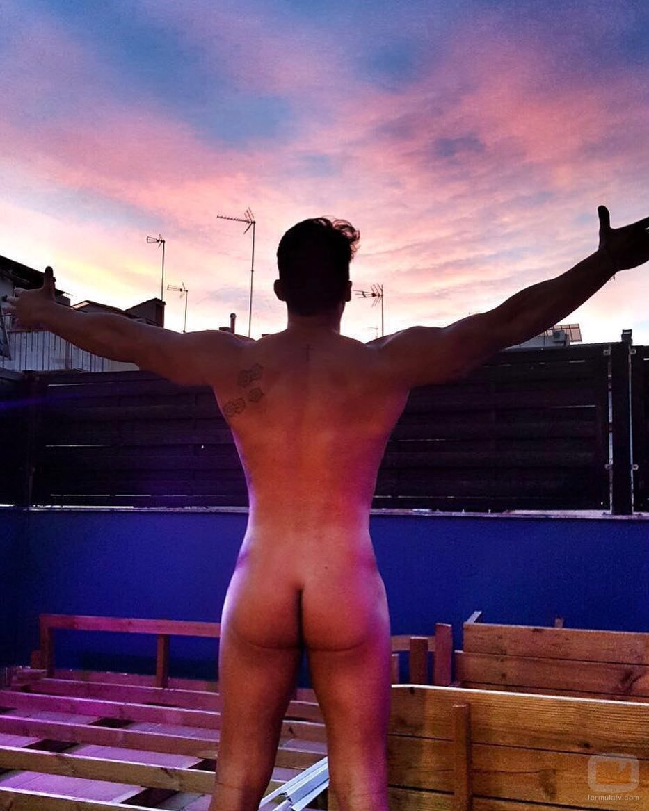 Alberto Santana ('MYHYV') se totalmente desnudo en Instagram