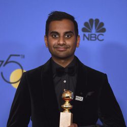 Aziz Ansari, ganador del Globo de Oro 2018 a Mejor actor de comedia