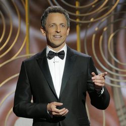 Seth Meyers presenta los Globos de Oro 2018