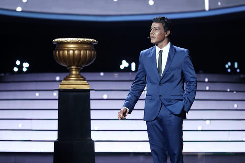 Miquel Fernández interpreta a Nat King Cole y su "When I fall in love" en la gala 13 de 'Tu cara me suena