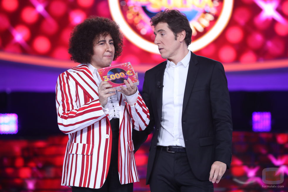Miquel Fernández cede su premio a La Terremoto de Alcorcón en la gala 13 de 'Tu cara me suena'