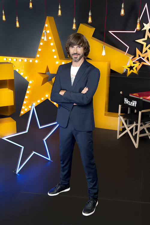 Santi Millán, con los brazos cruzados, en 'Got Talent España'