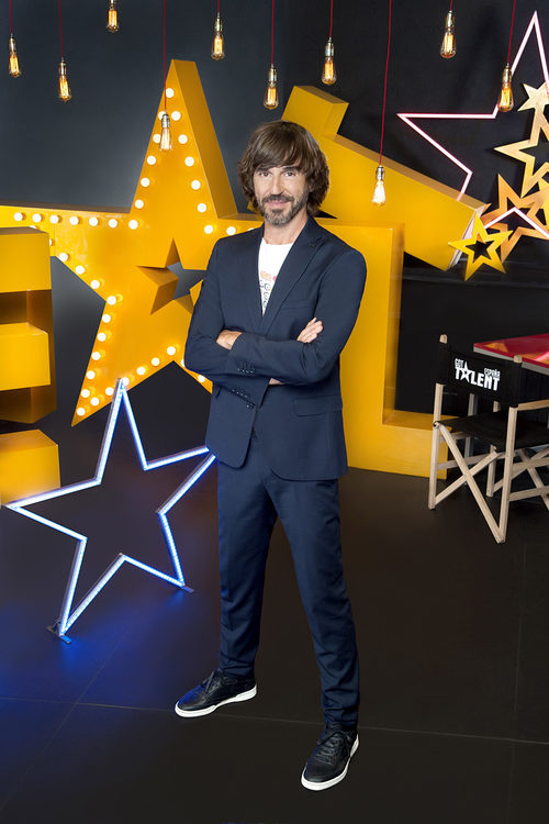Santi Millán, con los brazos cruzados, en 'Got Talent España'