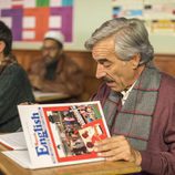 Antonio Alcántara aprende inglés en la temporada 19 de 'Cuéntame cómo pasó'