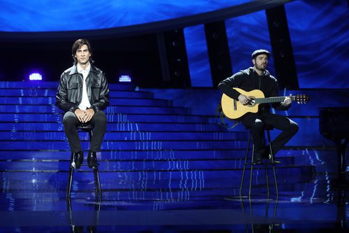 Fran Dieli es Enrique Urquijo en la gala 14 de 'Tu cara me suena'