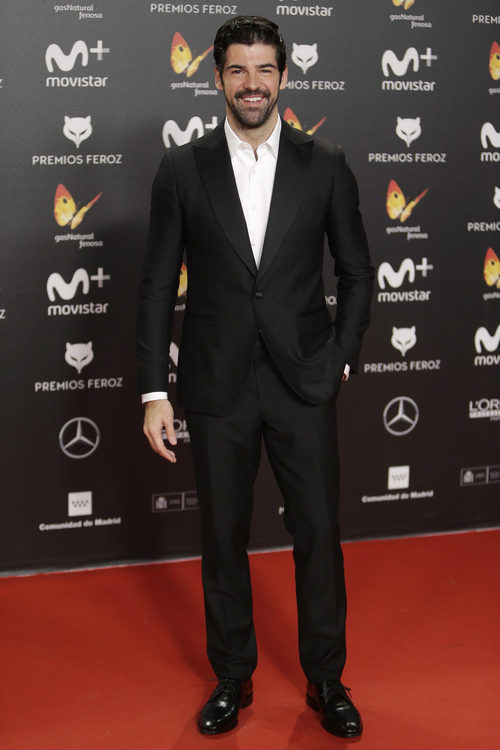 Miguel Ángel Muñoz posa en la alfombra roja de los Premios Feroz 2018