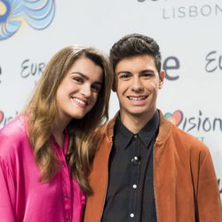 Alfred y Amaia posan en la rueda de prensa de RTVE como representantes en Eurovisión