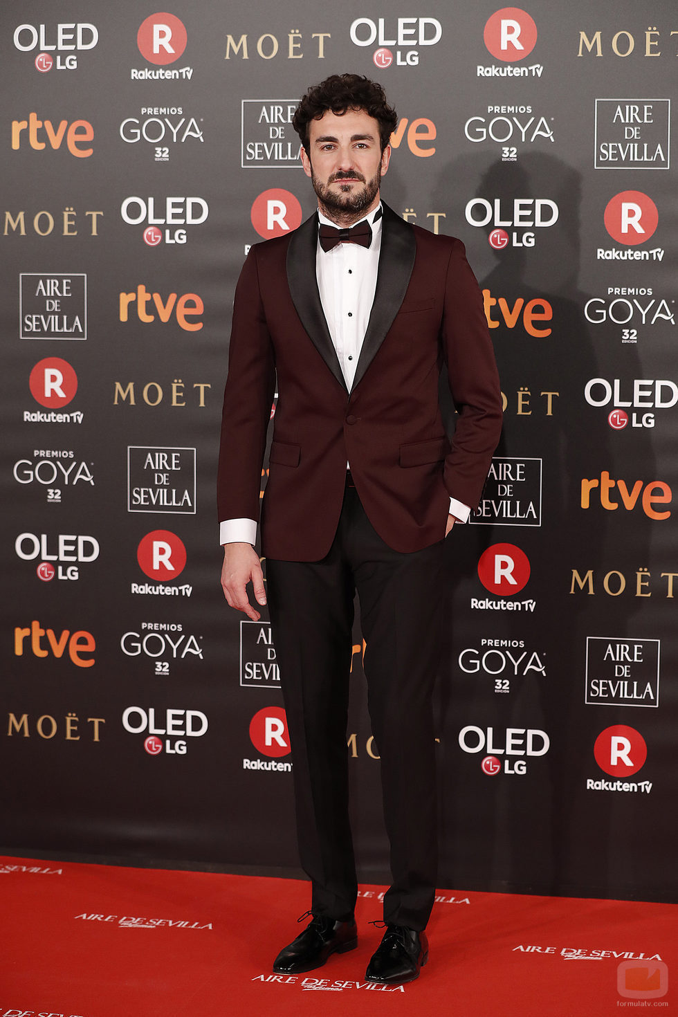 Miki Esparbé posa en la alfombra roja de los Premios Goya 2018