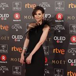Elena Ballesteros posa en la alfombra roja de los Premios Goya 2018