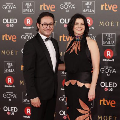 Carlos Santos y Laia Marull en la alfombra roja de los Goya 2018