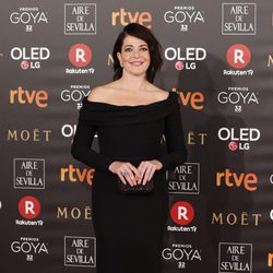 Nora Navas posa en la alfombra roja de los Premios Goya 2018