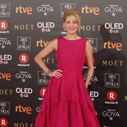 Belén Rueda posa en la alfombra roja de los Premios Goya 2018