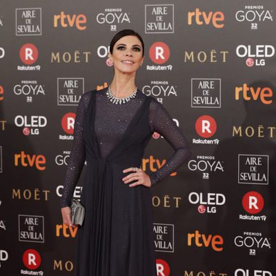Maribel Verdú posa en la alfombra roja de los Premios Goya 2018