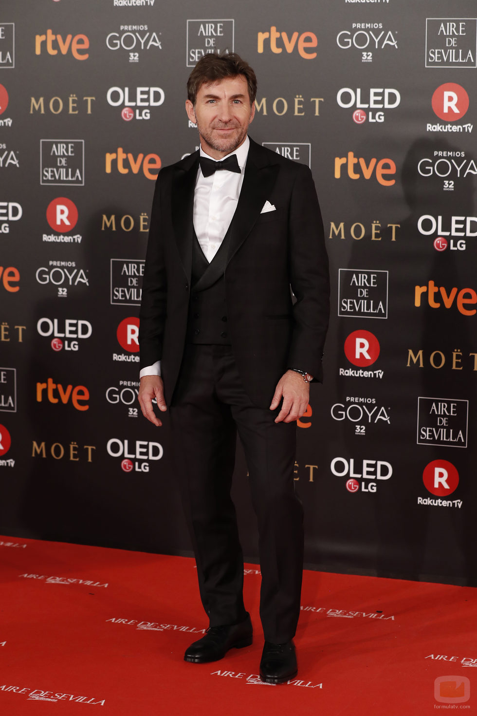 Antonio de la Torre posa en la alfombra roja de los Premios Goya 2018