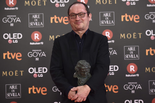 Pascal Gaigne posa con el premio a Mejor Música Original en los Goya 2018