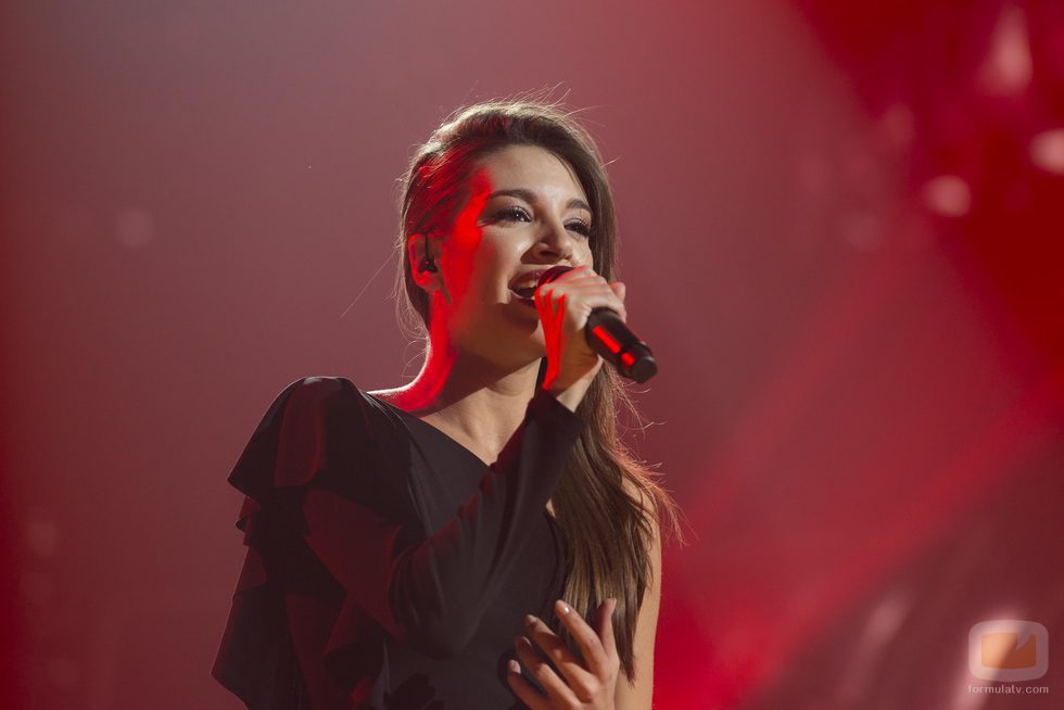 Ana Guerra interpreta "Volver" en la Gala Final de 'OT 2017'