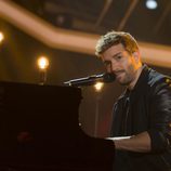 Pablo Alborán cantando en la Gala Final de 'OT 2017'