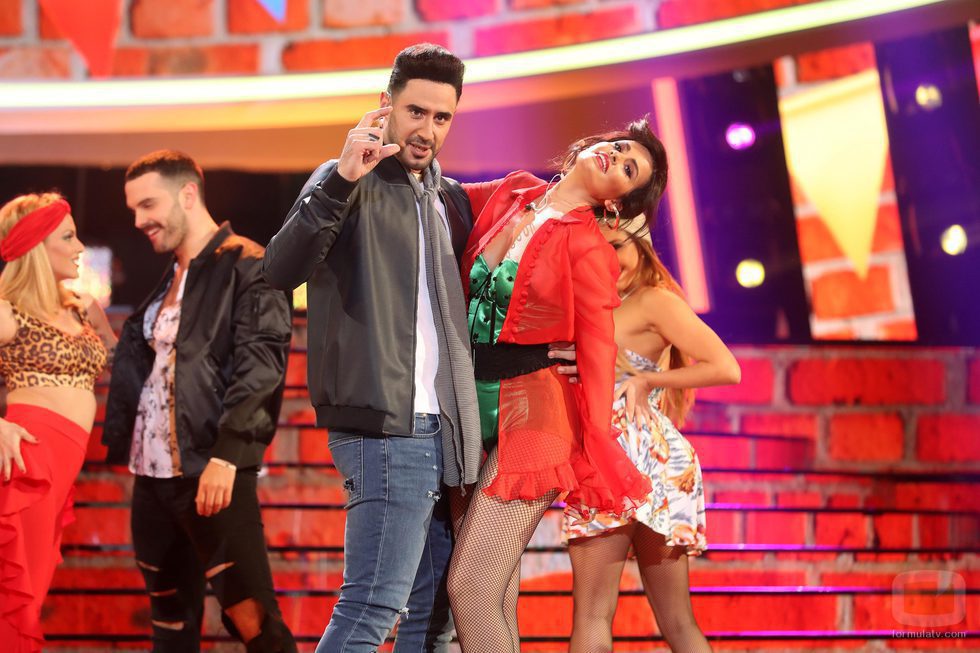David Amor y Adriana Abenia imitan a Luis Fonsi y Demi Lovato en la gala 17 de 'Tu cara me suena'