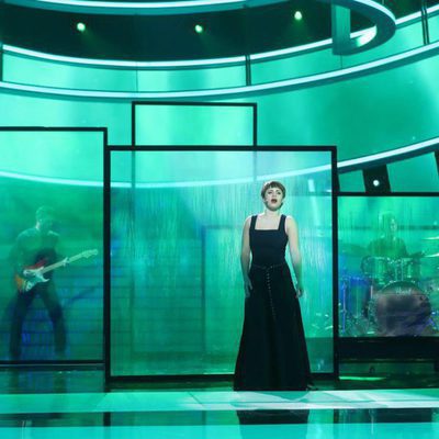 Lucía Gil homenajea a Dolores O'Riordan (de The Cranberries) en la gala 17 de 'Tu cara me suena'