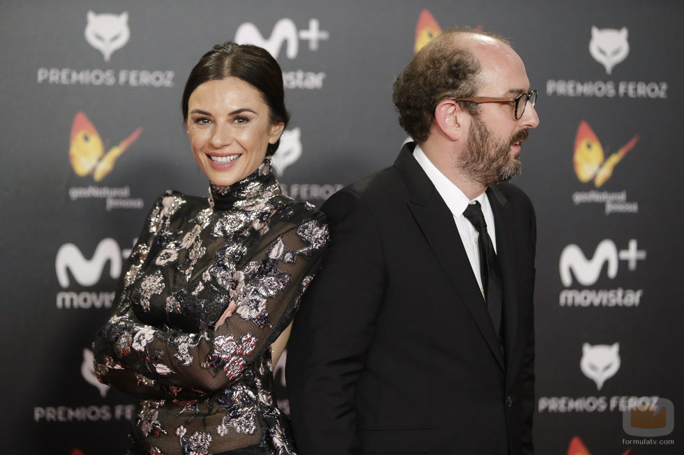 Miren Ibarguren y Borja Cobeaga en los Premios Feroz 2018