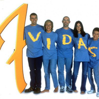 Protagonistas de la primera temporada de '7 vidas'
