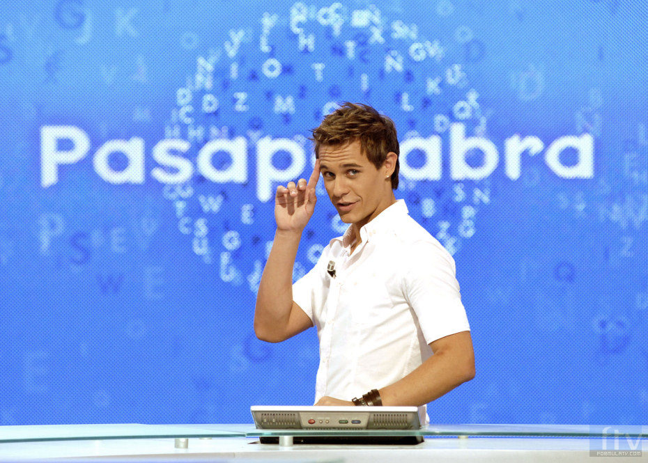 Christian Gálvez mira a la cámara en el concurso 'Pasapalabra'