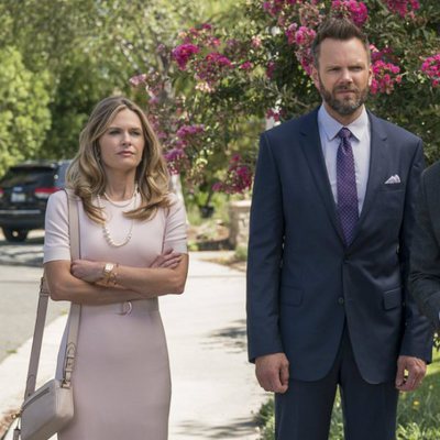 Joel McHale y Maggie Lawson, nuevas incorporaciones en la segunda temporada de 'Santa Clarita Diet'