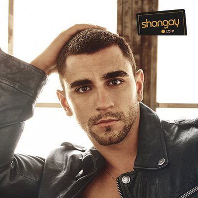 César Mateo, de 'El accidente', posa para Shangay en una sensual sesión