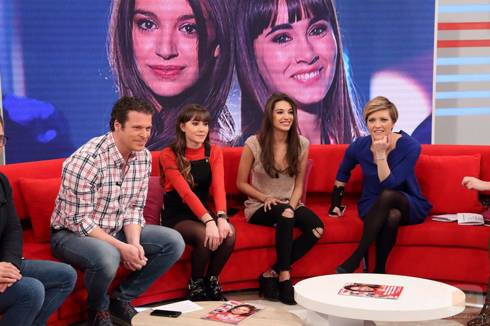 María Casado y Jota Abril entrevistan a Ana Guerra y Aitana de 'OT 2017' en 'La mañana de La 1'