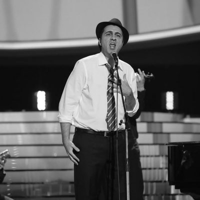 Raúl Pérez interpreta "Soñar contigo" de Zenet en la gala final de 'Tu cara me suena'