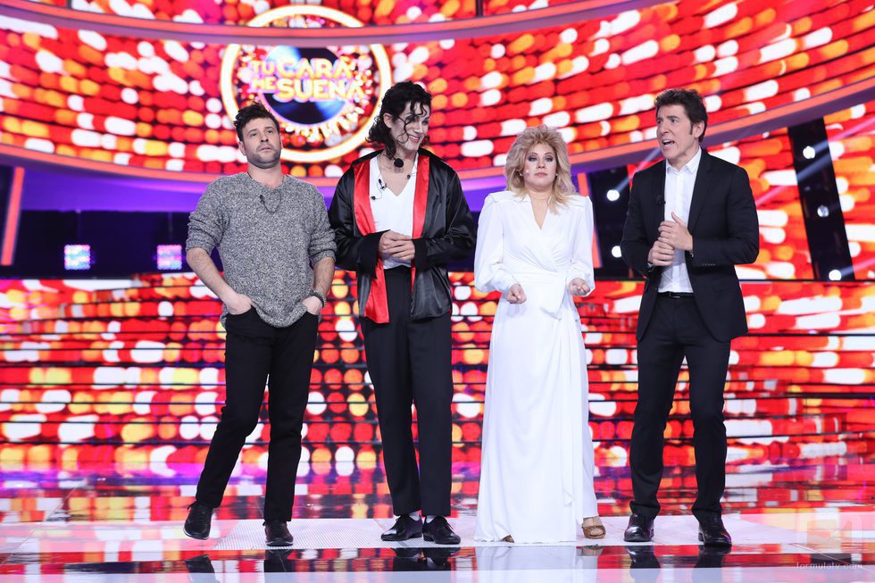 Miquel Fernández, Lucía Gil y Fran Dieli con Manel Fuentes en la gala final de 'Tu cara me suena'