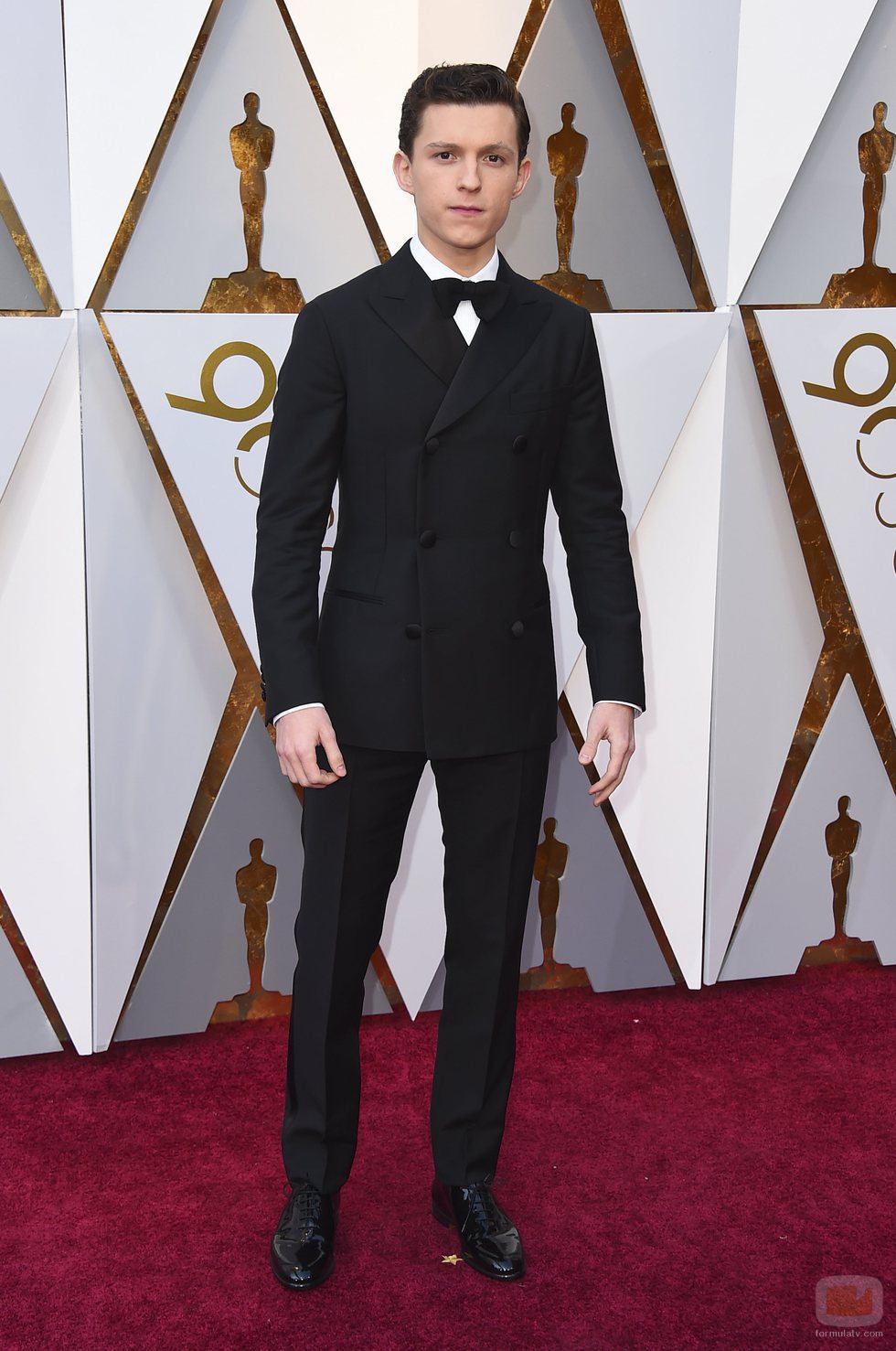 Tom Holland posa en la alfombra roja de los Oscar 2018