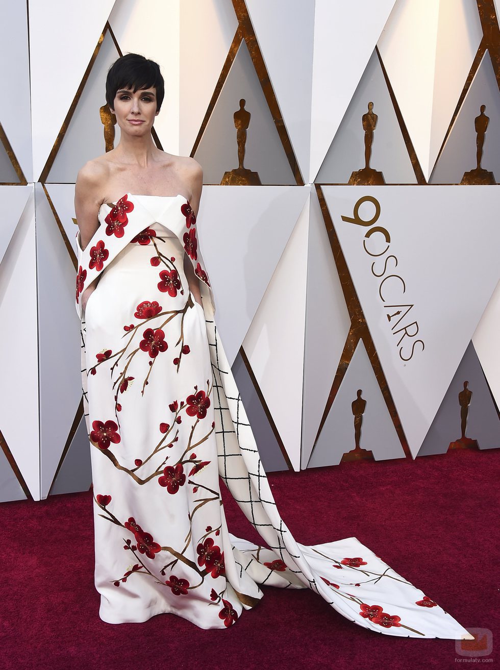 Paz Vega posa en la alfombra roja de los Oscar 2018