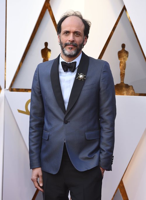 Luca Guadagnino posa en la alfombra roja de los Oscar 2018