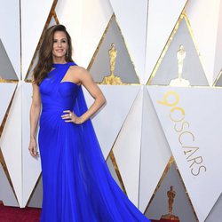 Jennifer Garner posa en la alfombra roja de los Oscar 2018