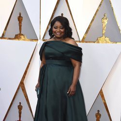 Octavia Spencer posa en la alfombra roja de los Oscar 2018