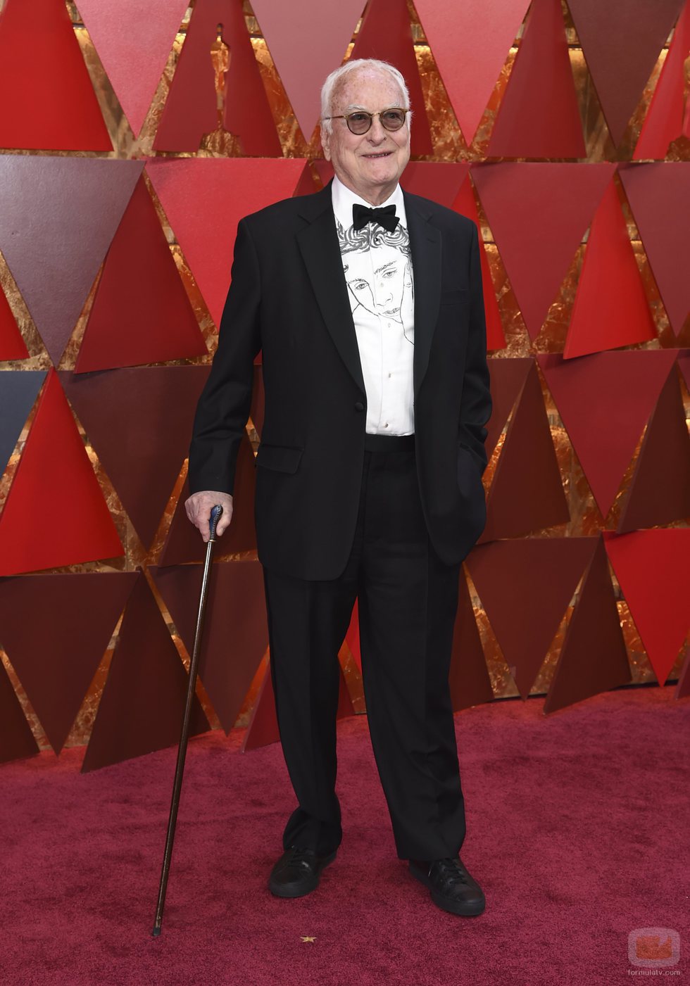 James Ivory posa en la alfombra roja de los Oscar 2018