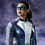 Candice Patton como una velocista en 'The Flash'